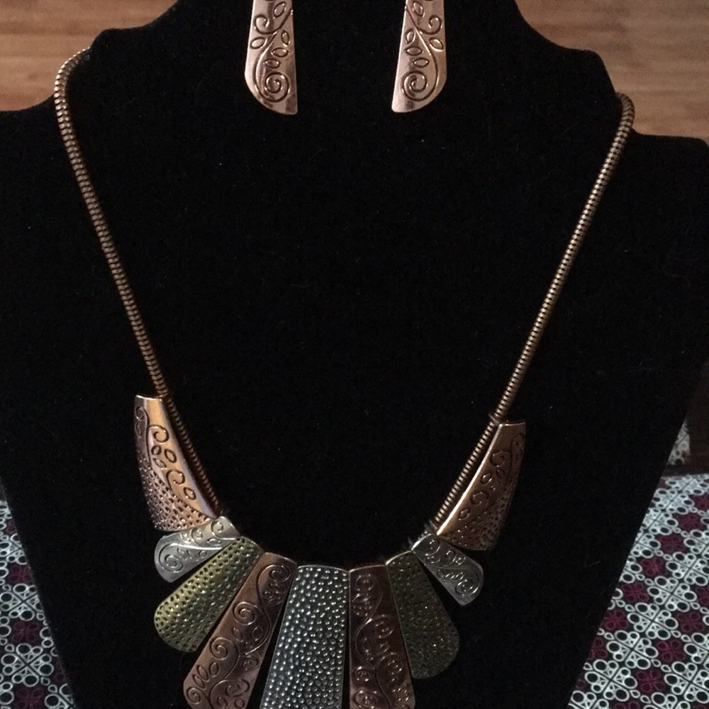 Necklace
